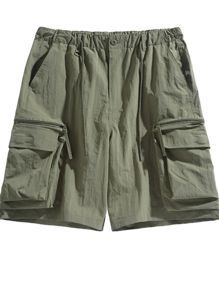 Men's Elastic Waist Cargo Short.
