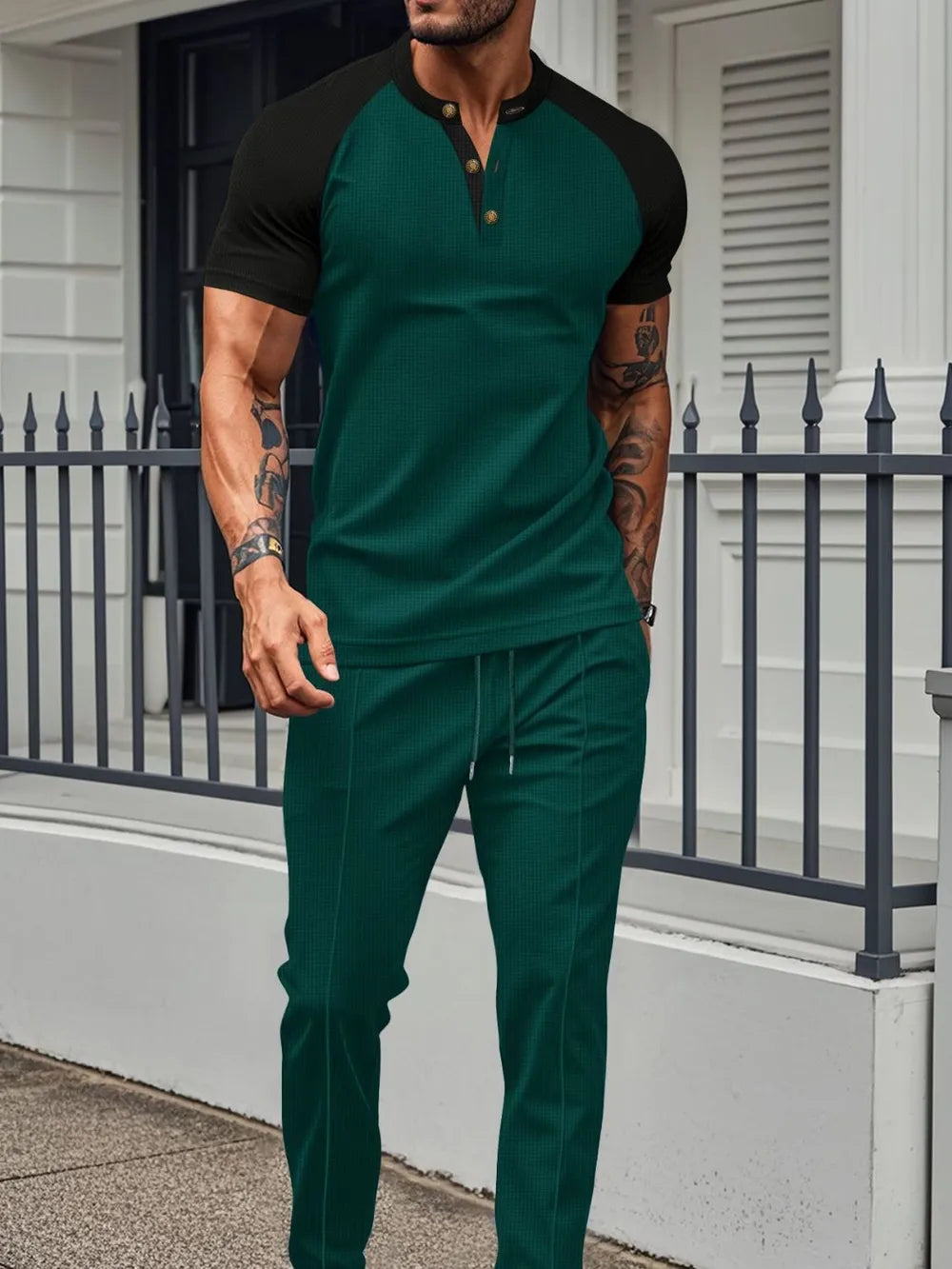 
                  
                    Men's Full Size Waffle-Knit Contrast Top and Drawstring Pants Set Plus Size.
                  
                