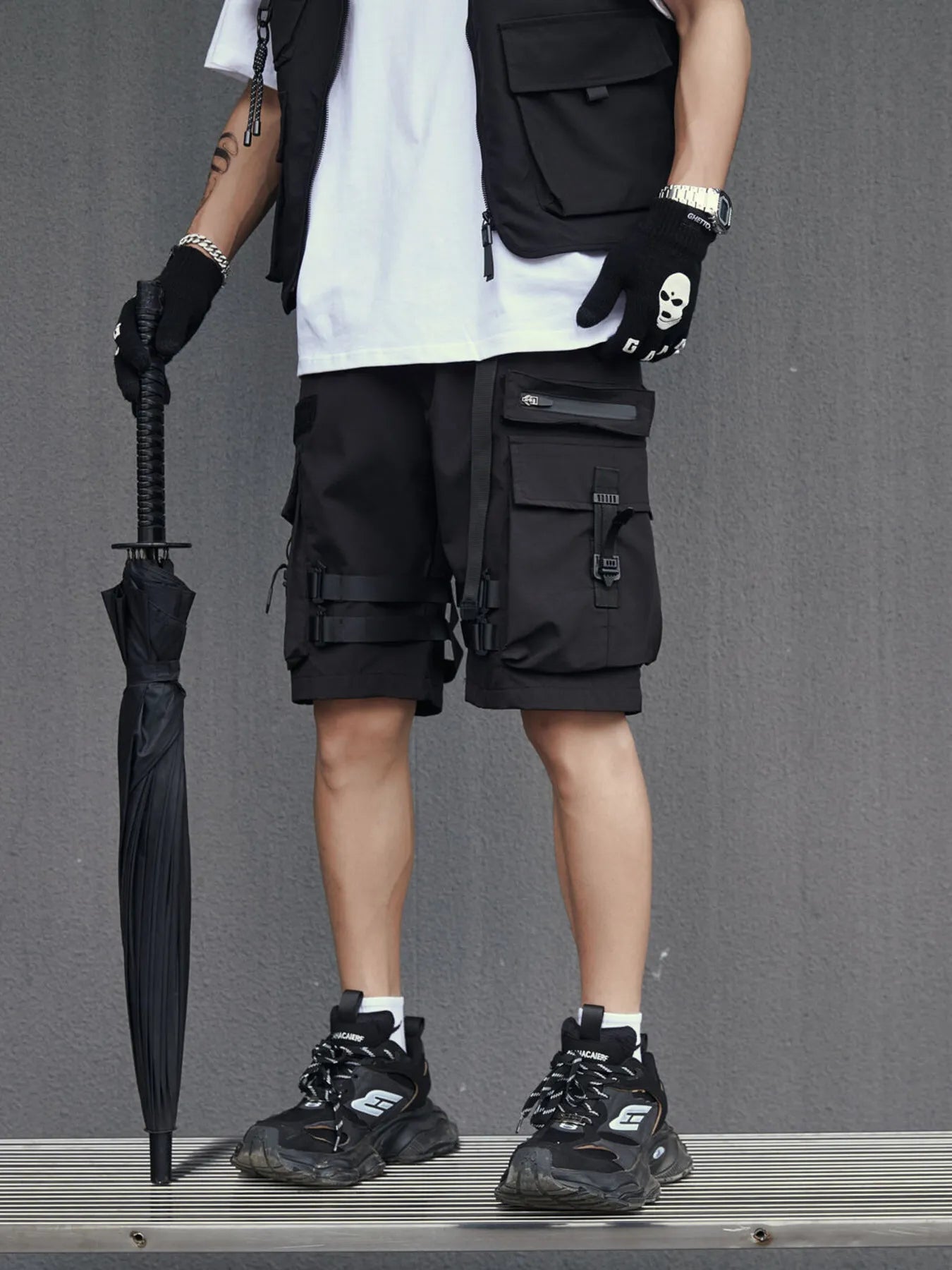 
                  
                    Men's Plus Size Multi-Pocket Tactical Cargo Shorts.
                  
                